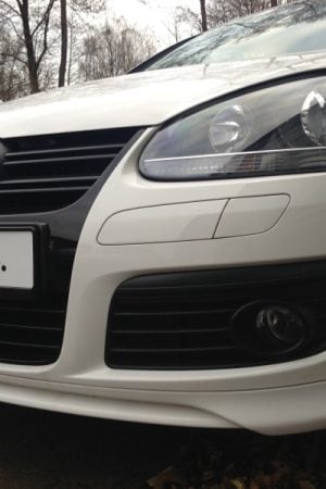 Sottoparaurti anteriore Volkswagen Golf V GTI