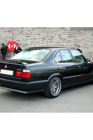 Spoiler alettone BMW Serie 5 E34