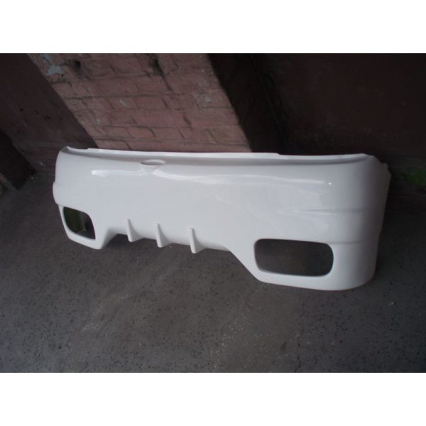 Paraurti posteriore Opel Corsa B