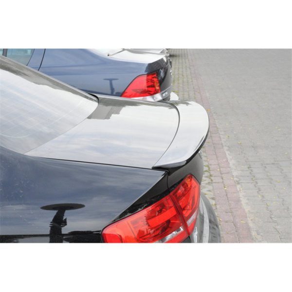 Spoiler alettone posteriore baule AUDI A4 B8