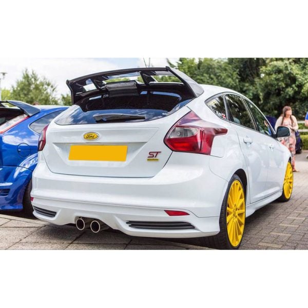 Spoiler alettone Ford Focus MK3