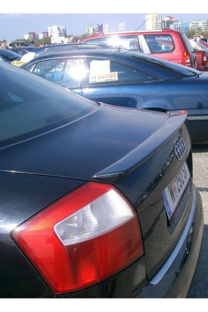 Audi A4 B6 Berlina 01-04 Spoiler alettone posteriore S4