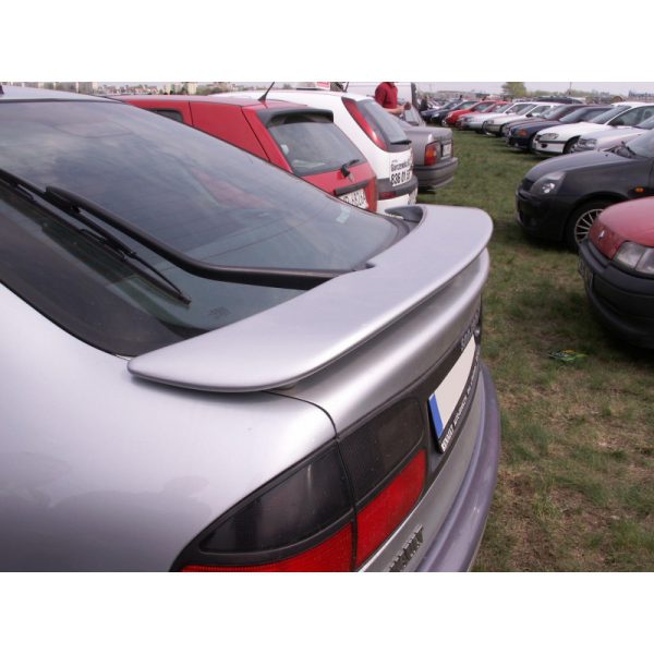 Spoiler alettone Renault Laguna I