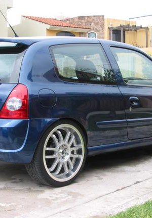 Spoiler alettone Renault Clio II