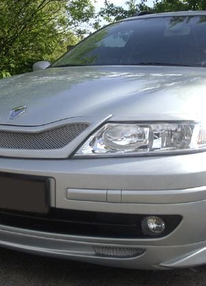 Sottoparaurti anteriore Renault Laguna II