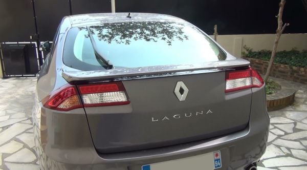 Spoiler alettone Renault Laguna III