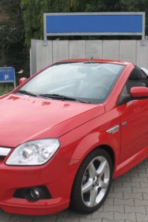 Sottoparaurti anteriore Opel Tigra Twin Top