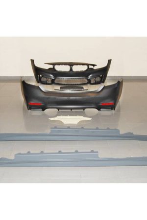 Kit estetico per BMW F32 / F33 Look M4