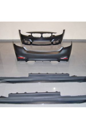 Kit estetico per BMW F32 / F33 Look M4 + Carbonio