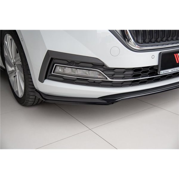 Sottoparaurti splitter anteriore V.2 Skoda Octavia Mk4 2019 -