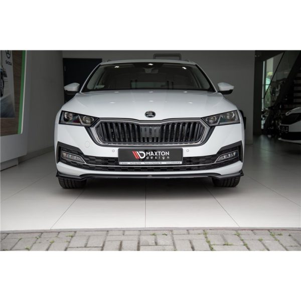 Sottoparaurti splitter anteriore V.2 Skoda Octavia Mk4 2019 -