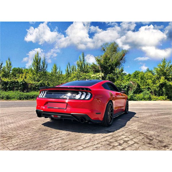 Lama sottoporta Ford Mustang Mk.6 2017-