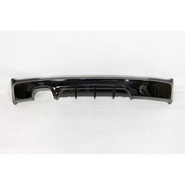 Estrattore sottoparaurti posteriore BMW F22 / F23 m-tech look M Performance Nero lucido