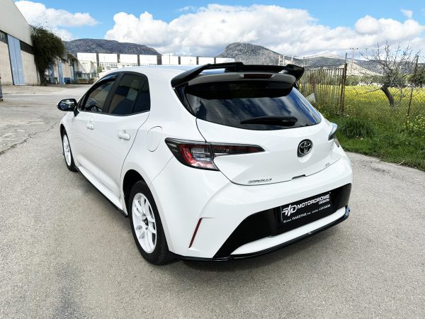 Sottoparaurti posteriore Toyota Corolla MK12 2018-