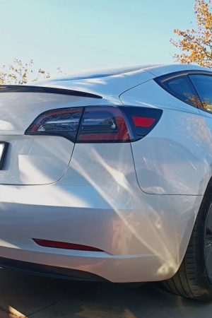 Spoiler alettone posteriore per Tesla Model 3