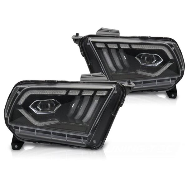 Fari anteriori Full Led e DTS per Ford Mustang 2010-2013